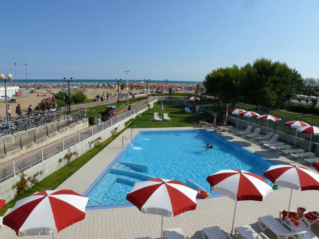 Residence Panorama Apart Hotel Бібіоне Екстер'єр фото